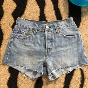 levi’s high rise shorts